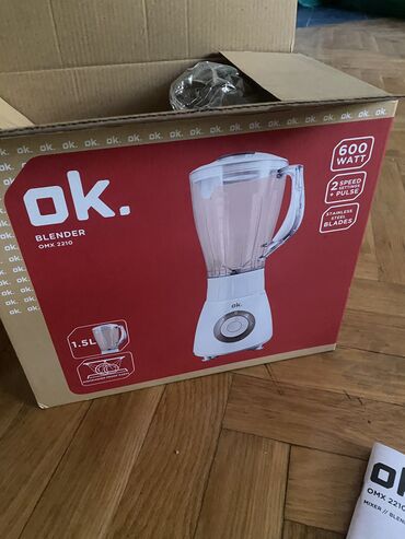 toshiba satellite pro r50 b: NOV blender kupljen u Mediamarktu u Nemackoj, neupotrebljavan. Jacina