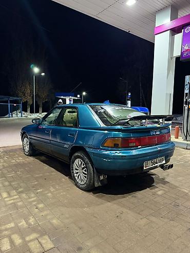 Mazda: Mazda 323: 1995 г., 1.5 л, Механика, Бензин, Седан — 3