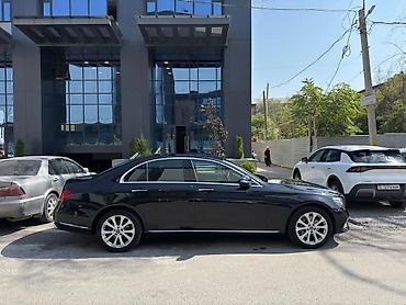 e 63 amg: Mercedes-Benz E-Class: 2019 г., 2 л, Автомат, Бензин, Седан — 7