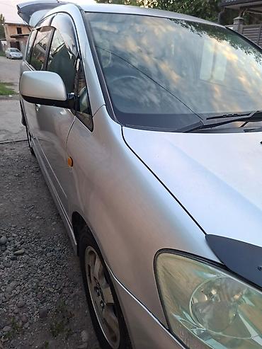step: Toyota Ipsum: 2002 г., 2.4 л, Автомат, Бензин, Минивэн — 2