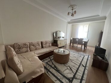 Uzunmüddətli kirayə mənzillər: Saray mtk 14/5 mertebesi 2 otaqlı əla temir gözəl eşyali menzil kirayə