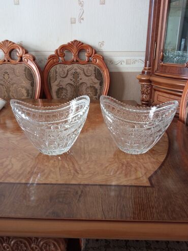 пс 3 слим купить: Təmiz xrustal qablar. Istehsalı Çexiya