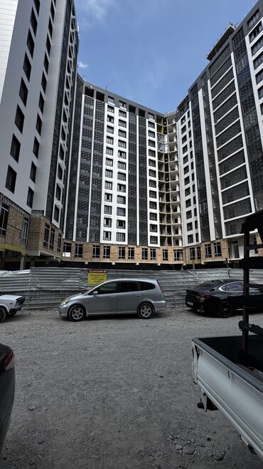жк фрунзе авангард: 1 комната, 52 м², Элитка, 4 этаж, ПСО (под самоотделку)