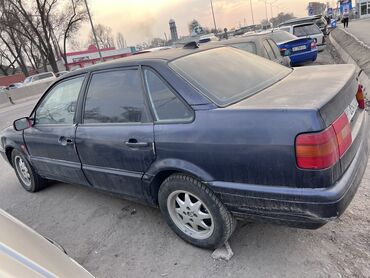 Volkswagen: Volkswagen Passat: 1994 г., 2 л, Механика, Бензин, Седан