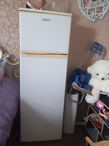 ucuz mini soyuducular: İşlənmiş 2 qapılı Beko Soyuducu Satılır, rəng - Ağ — 1