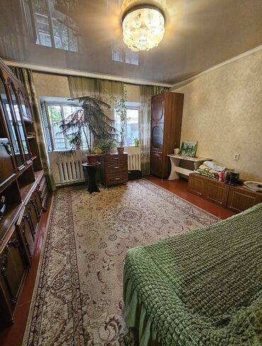 кызыл аскер пол дома: Үй, 73 кв. м, 3 бөлмө, Риелтор