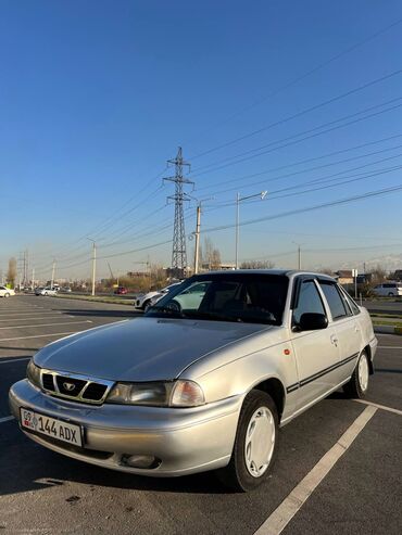 Daewoo: Daewoo Nexia: 2004 г., 1.5 л, Механика, Бензин, Седан