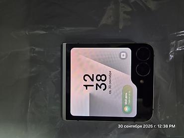 Уюлдук телефондор жана аксессуарлар: Samsung Galaxy Z Flip7 FE, Колдонулган, 256 ГБ, түсү - Кара, 2 SIM, eSIM — 2