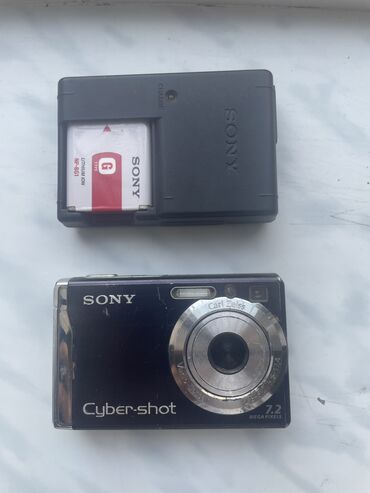 fotoaparat sony: Sony fotoapparat ışlek deyıl