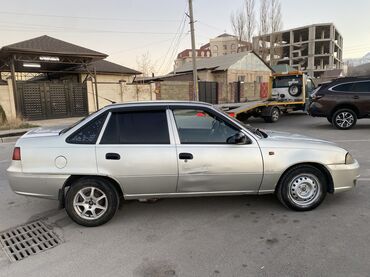 Daewoo: Daewoo Nexia: 2009 г., 1.6 л, Механика, Бензин, Седан — 11