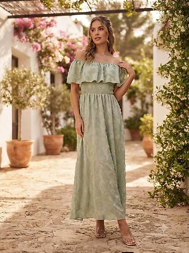 levis 512: ⚜️Haljina SHEIN
⚜️Velicina XL
⚜️Cena 2200 din🟨🟨 — 1