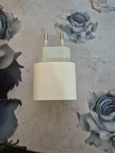 Adapterlər: Adapter Apple, 20 Vt, İşlənmiş