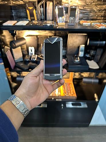 işdənmiş telefonlar: Vertu Constellation, rəng - Boz, Barmaq izi — 7