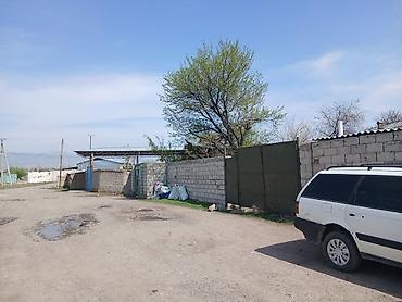 Продажа коттеджей и домов: Продаётся жилой дом с приусадебным участком.С двумя документа сразу — 4