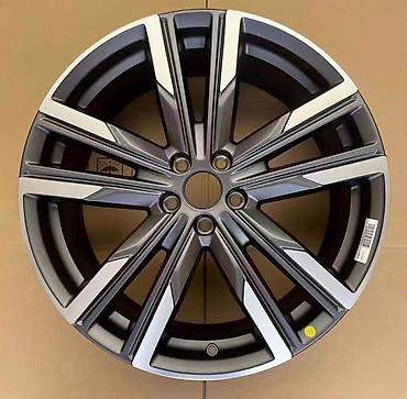 Диски: Литые Диски R 18 Комплект, Новый — 13