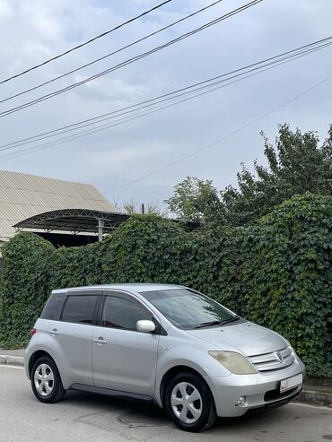 авто в рассрочку от хозяина бу: Toyota ist: 2003 г., 1.3 л, Автомат, Бензин, Хэтчбэк