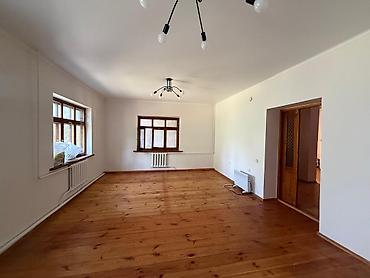 Продажа домов: 5 и более комнат, 155 м², 483 соток, Бишкек, Киргизия 1 — 9