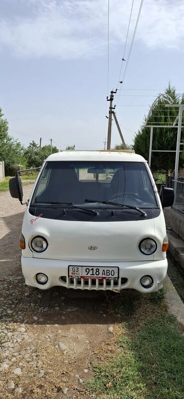 Грузовой транспорт: Легкий грузовик, Hyundai, Стандарт, До 1 т, Б/у