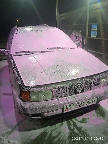 v klass: Volkswagen Passat: 1992 г., 1.7 л, Механика, Бензин, Седан — 1