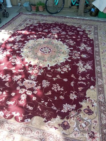 Laminat: Təbriz xalçası