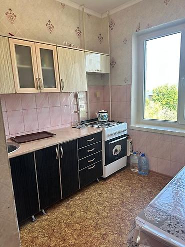 улан мкр: 🏠 СРОЧНО ПРОДАЁТСЯ 2-КОМНАТНАЯ КВАРТИРА 📍 Локация: г. Токмок, 3-й — 2