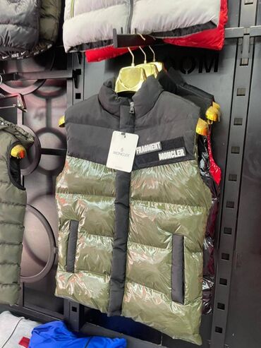 Prsluci: Prsluci u ponudi 4200 din s m l xl 2xl — 7