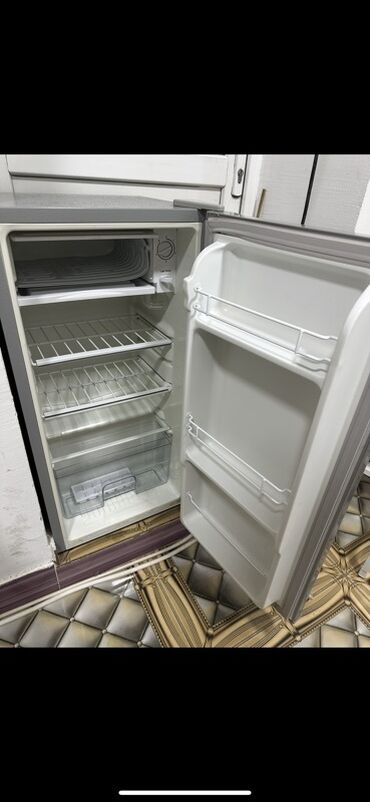 Aspiratorlar: Mini Fischer Soyuducu Satılır, rəng - Gümüşü lalafo.az -da Aspiratorlar: Mini Fischer Soyuducu Satılır, rəng - Gümüşü