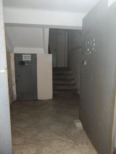 binəqədidə bina evləri: Bakı, 3 otaqlı, Köhnə tikili, m. Azadlıq Prospekti, 35 kv. m