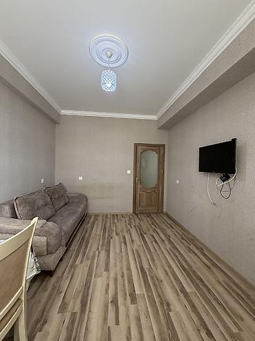 studiya menzil: 2 otaqlı, Yeni tikili, 44 kv. m — 3