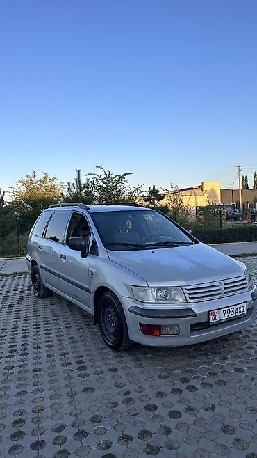капаем траншеи: Mitsubishi Space Wagon: 1999 г. — 1