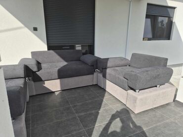 Ugaone garniture: 08. Dvosed i 2 fotelje odmah dostupni 
Cena 520e — 14
