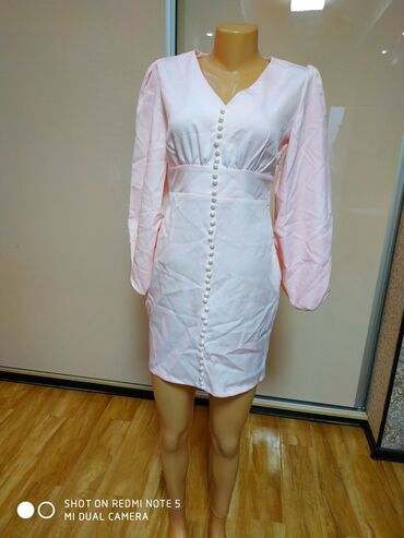 женская розовая рубашка: Повседневное платье