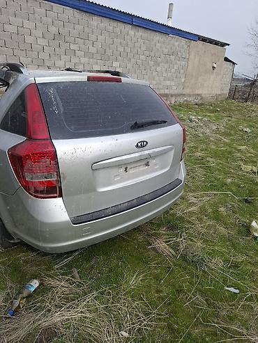 Другие детали кузова: KIA Ceed SW (универсал), серебристый, после пожара. Отлично подходит — 3