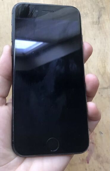 dxovka qiymetleri: IPhone 7, 128 GB, Jet Black