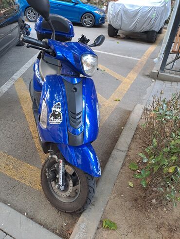 мото: Moped avtomatdır. kosmetik işi var biraz