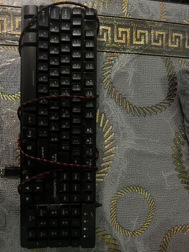 notebook ekranlari: Qamətli USB oyun klaviaturası ‼️YALNIZ MSJ YAZIN WP AKTIVDIR✅ - Tam