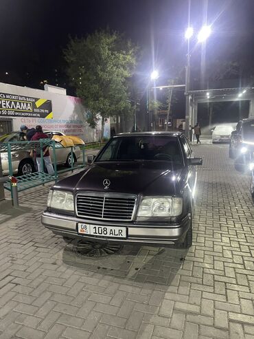 чехол для автомобиля мерседес: Mercedes-Benz E-Class: 1994 г., 2.2 л, Механика, Бензин, Седан