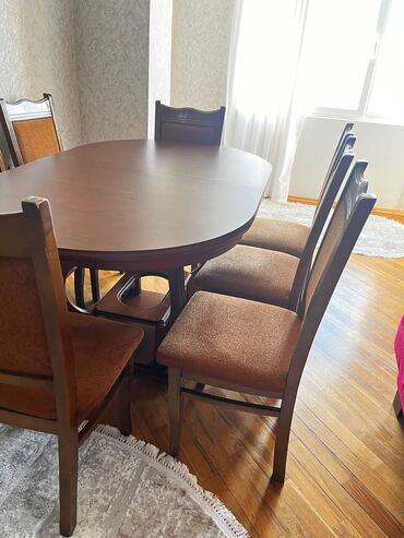 balkon ucun stol: Qonaq otağı üçün, Kvadrat masa, 8 stul