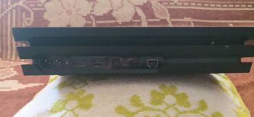 PS4 (Sony Playstation 4): Ps4 pro frimware-9.00 1Tb Sa pratećom opremom Čipovan,igrice sa slika — 9
