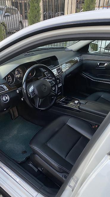 значки на мерседес: Mercedes-Benz E-Class: 2014 г., Бензин, Седан — 7