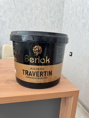 минеральная штукатурка: Ведро с жидкой декоративной штукатуркой Berlak Travertin. Продукт