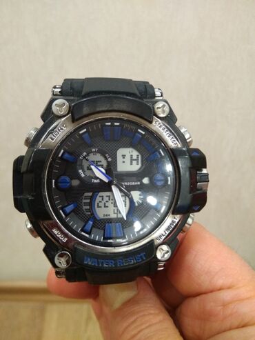 мужская часы: Продаю наручные часы Casio водонепроницаемые