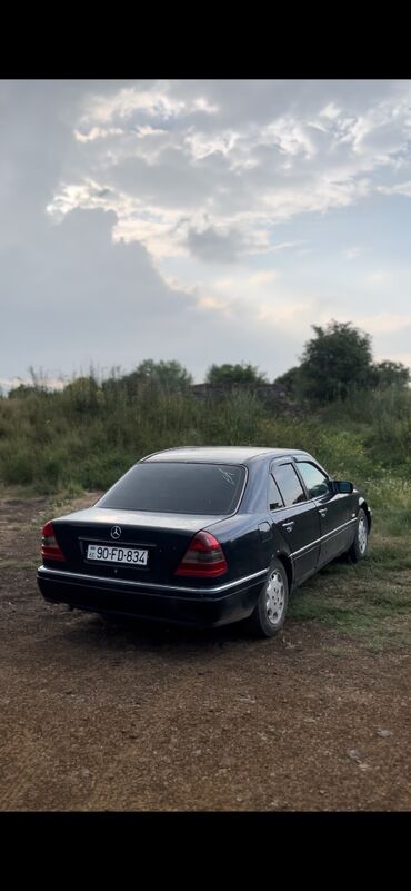 Mercedes-Benz: Mercedes-Benz C 180: 1.8 l | 1996 il Sedan — 14