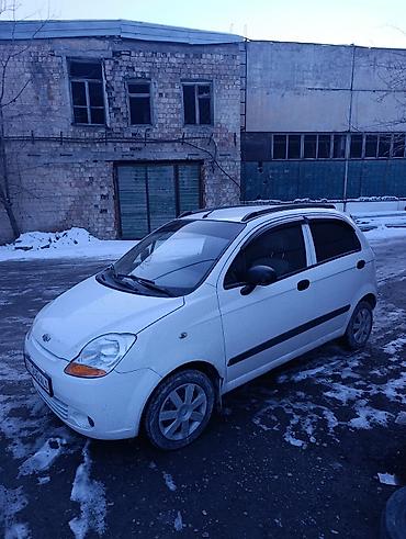 Chevrolet: Chevrolet Spark: 2008 г., 0.8 л, Механика, Бензин, Хэтчбэк — 4