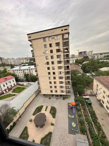Продажа домов: 3 комнаты, 86 м², Элитка, 9 этаж, Дизайнерский ремонт