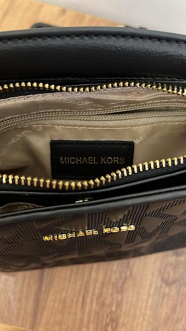 ilan sep: Çanta Michael Kors Çox səliqəli istifadə olunub, əla vəziyyətdədir — 2