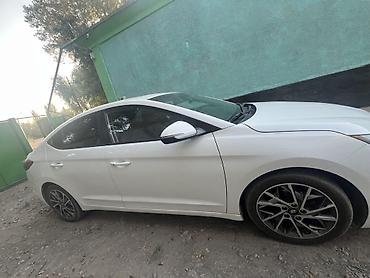 экран саната: Hyundai Avante: 2019 г., 1.6 л, Автомат, Бензин, Седан — 4