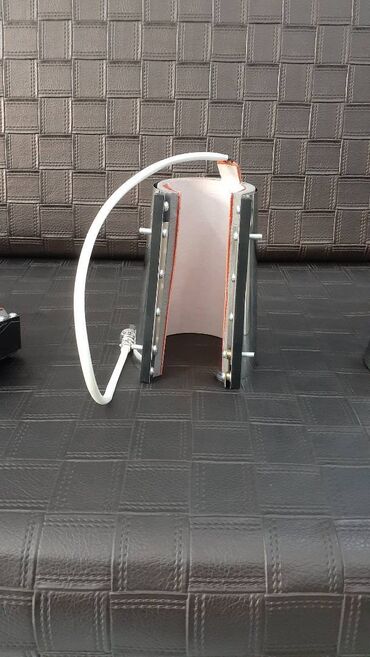 Pres aparatları: Səliqəli istifadə olunub. Fincanlara idman papaqlarına t-shirtlərə — 14