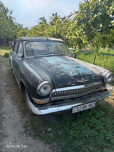 avtomobilin on şuşəsi: GAZ-21 “Volqa” klassik sedan - Korpus: 4 qapılı, xrom ön-arka — 5