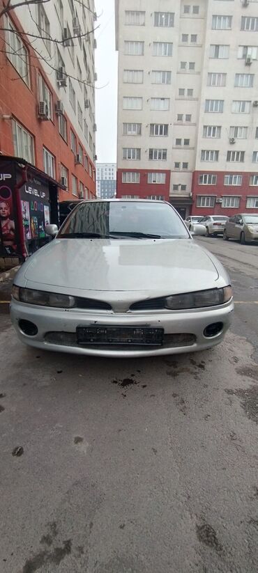 Mitsubishi: Mitsubishi Galant: 1995 г., 2 л, Механика, Бензин, Седан — 4